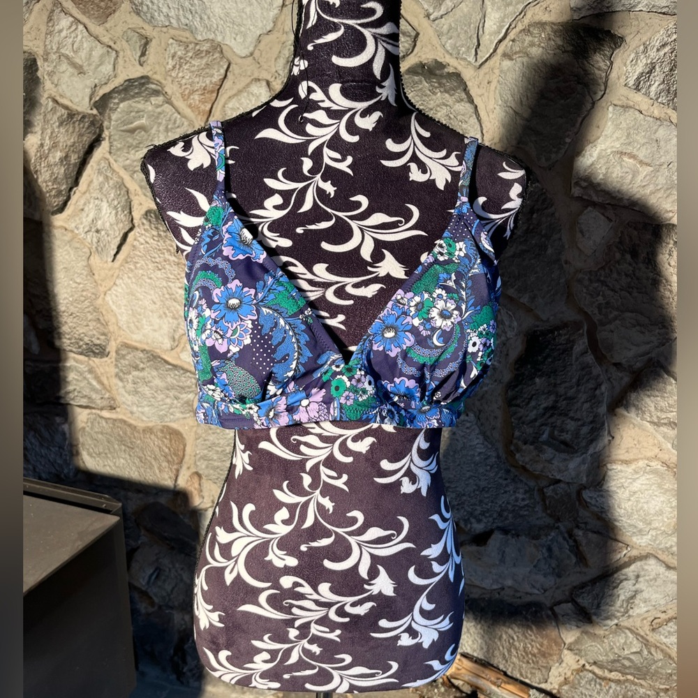 Amazon Essential Bikini Top XXL